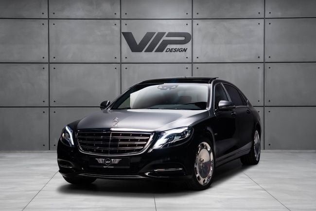 مستعملة ⁦Mercedes-Benz S-Class Maybach 500 I (X222)، 4.7 l، 2016⁩ في في الإمارات, دبي من VIP Design، اللون أسود. المواصفات الأوروبية | AUTO.AE | إعلان #287952