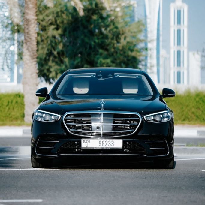 Mercedes-Benz S-Class 500 4MATIC VII (W223), 2021 business sedan for rent in Dubai by Sydney Rental Car, black color | AUTO.AE