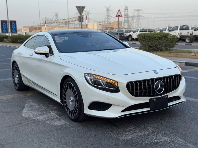 Подержанный Mercedes-Benz S-Class 450 4MATIC VI (W222, C217) Рестайлинг, 3.0 л, 2017 в Дубае от Saeed Auto Белый цвет. Японская | AUTO.AE