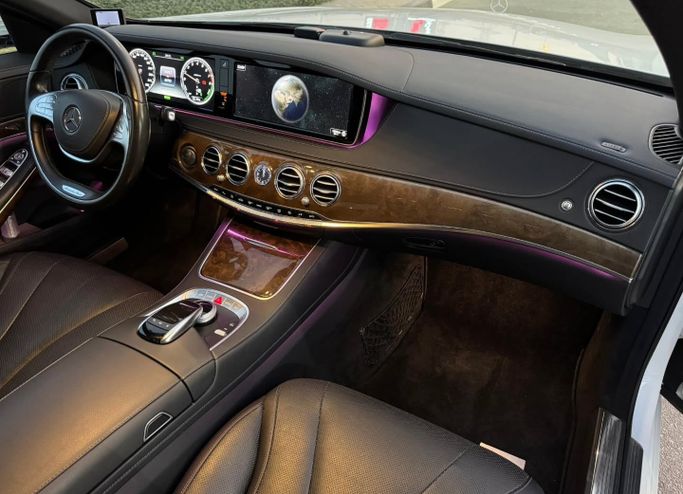 Used Mercedes-Benz S-Class 400 VI (W222, C217), 3.5 l, 2016 in Dubai by Saeed Auto, White color. Japanese Specs | AUTO.AE