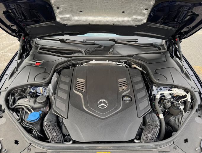 Подержанный Mercedes-Benz S-Class 560 4MATIC VI (W222, C217) Рестайлинг, 4.0 л, 2019 в Дубае от Saeed Auto Черный цвет. Японская | AUTO.AE