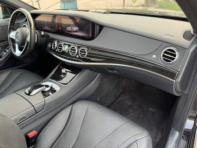 Подержанный Mercedes-Benz S-Class 450 VI (W222, C217) Рестайлинг, 3.0 л, 2018 в Дубае от Saeed Auto Черный цвет. Японская | AUTO.AE