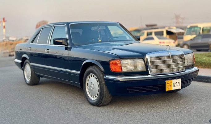 Used Mercedes-Benz S-Class 320 III (W140), 3.2 l, 1991 in Dubai by Saeed Auto, Blue color. Japanese Specs | AUTO.AE
