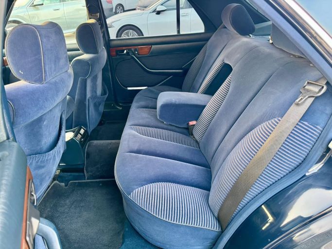 Used Mercedes-Benz S-Class 320 III (W140), 3.2 l, 1991 in Dubai by Saeed Auto, Blue color. Japanese Specs | AUTO.AE