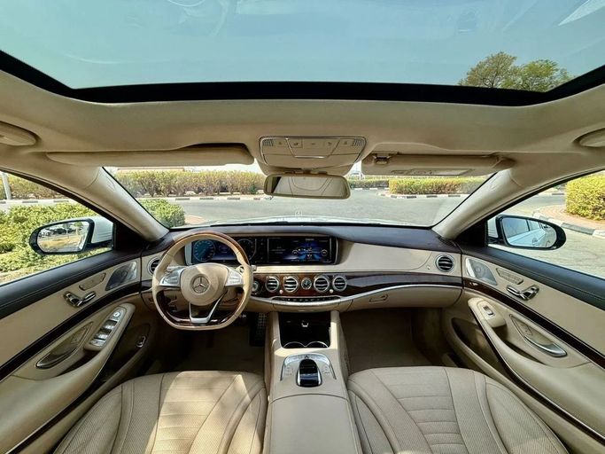 Подержанный Mercedes-Benz S-Class 500 VI (W222, C217), 4.7 л, 2017 в Дубае от Ideal Cars LLC Белый цвет. GCC | AUTO.AE