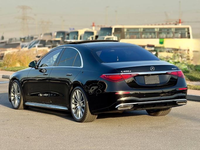 Used Mercedes-Benz S-Class 400 d 4MATIC VII (W223), 2.9 l, 2022 in Dubai by Saeed Auto, Black color. Japanese Specs | AUTO.AE