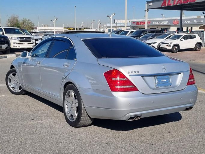 Подержанный Mercedes-Benz S-Class 600 Guard V (W221), 5.5 л, 2009 в Дубае от Saeed Auto Серый цвет. Японская | AUTO.AE