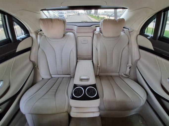 Подержанный Mercedes-Benz S-Class 560 VI (W222, C217) Рестайлинг, 4.0 л, 2019 в Дубае от Saeed Auto Белый цвет. Японская | AUTO.AE