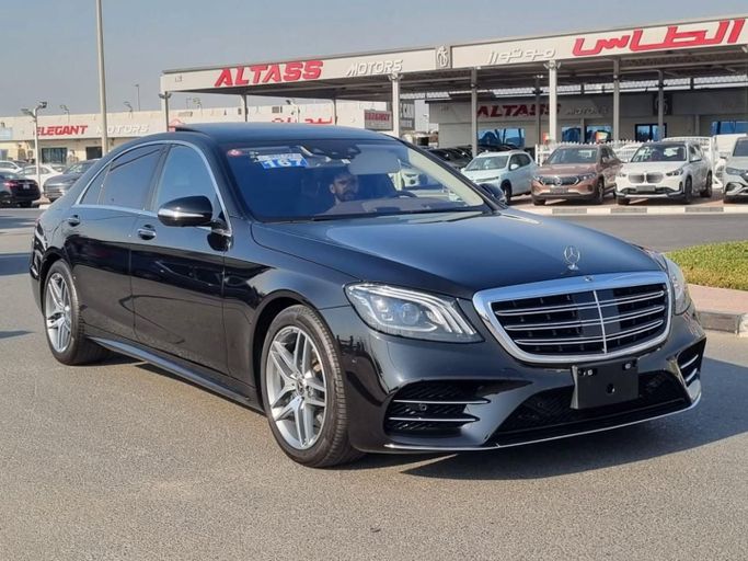 Подержанный Mercedes-Benz S-Class 560 VI (W222, C217) Рестайлинг, 4.0 л, 2018 в Дубае от Saeed Auto Черный цвет. Японская | AUTO.AE