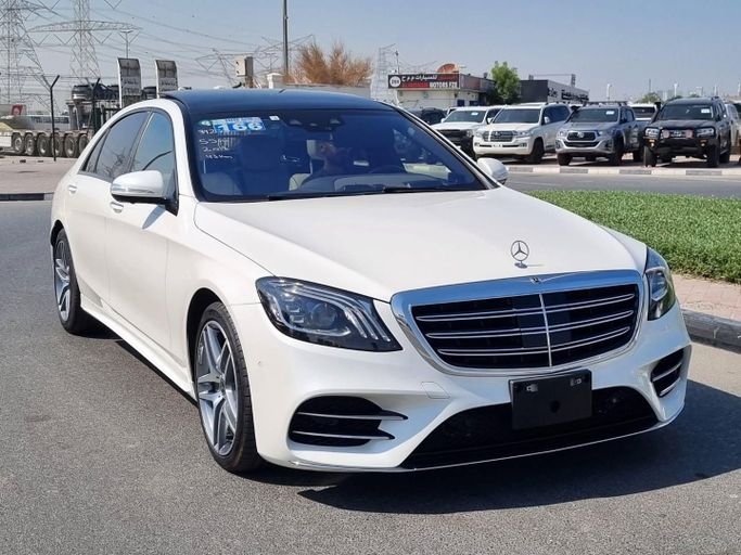 Used Mercedes-Benz S-Class 560 VI (W222, C217) Facelift, 4.0 l, 2018 in Dubai by Saeed Auto, White color. Japanese Specs | AUTO.AE