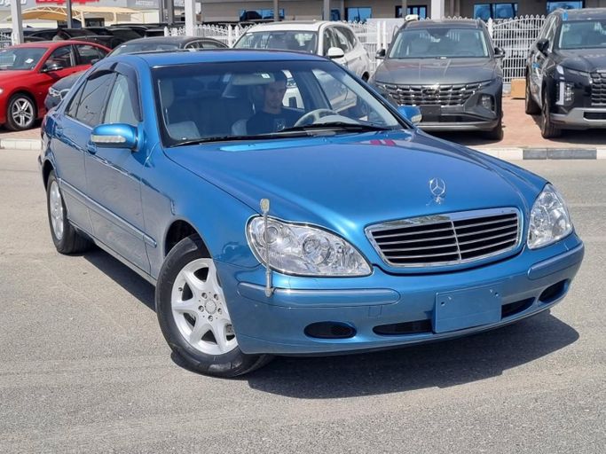 Used Mercedes-Benz S-Class 320 IV (W220), 3.2 l, 1999 in Dubai by Saeed Auto, Blue color. Japanese Specs | AUTO.AE