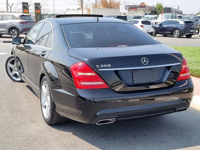 Подержанный Mercedes-Benz S-Class 350 V (W221) Рестайлинг, 3.5 л, 2013 в Дубае от Saeed Auto Черный цвет. Японская | AUTO.AE