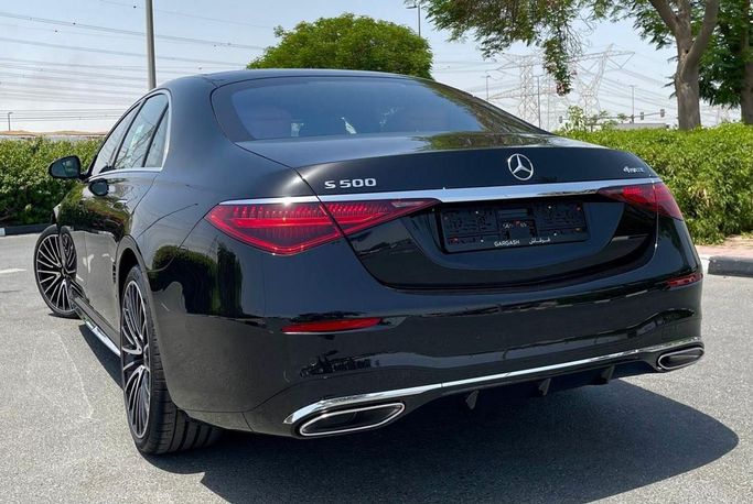 Новый Mercedes-Benz S-Class 500 4MATIC VII (W223), 3.0 л, 2025 в Дубае от Auto Gallery DXB Черный цвет. GCC | AUTO.AE