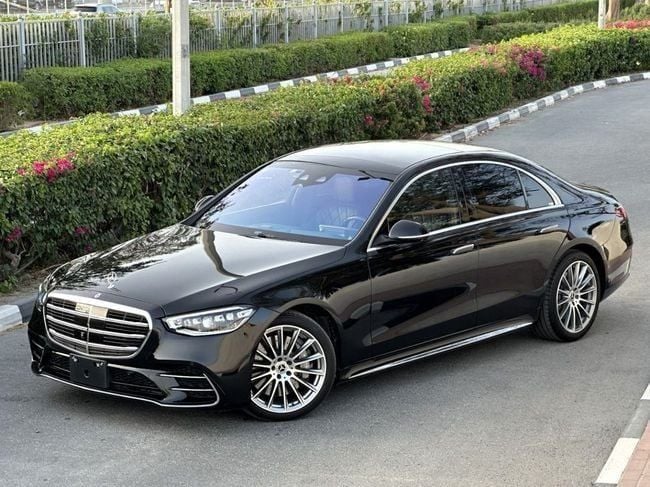 Used Mercedes-Benz S-Class 500 4MATIC VII (W223), 3.0 l, 2022 in Dubai by Falcons GT Motors FZCO, Black color. Japanese Specs | AUTO.AE