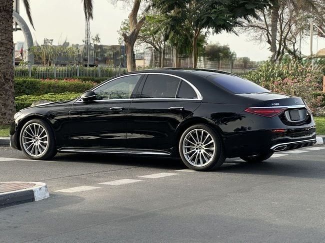 Used Mercedes-Benz S-Class 500 4MATIC VII (W223), 3.0 l, 2022 in Dubai by Falcons GT Motors FZCO, Black color. Japanese Specs | AUTO.AE