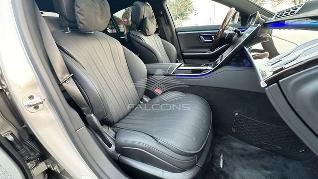 Новый Mercedes-Benz S-Class 500 4MATIC VII (W223), 3.0 л, 2024 в Дубае от Falcons GT Motors FZCO Серебристый цвет. Европейская | AUTO.AE