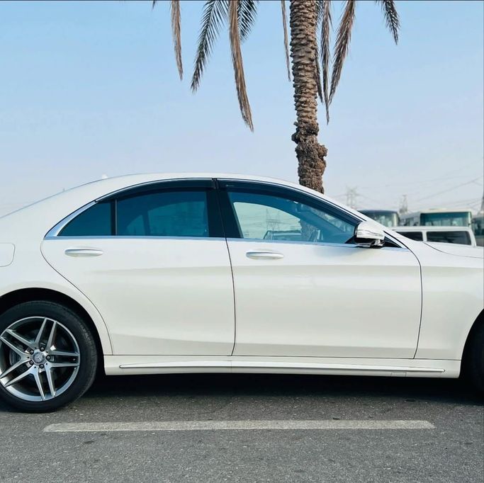 Used Mercedes-Benz S-Class 400 VI (W222, C217), 3.5 l, 2016 in Dubai by Lakhani Motors, White color. Japanese Specs | AUTO.AE