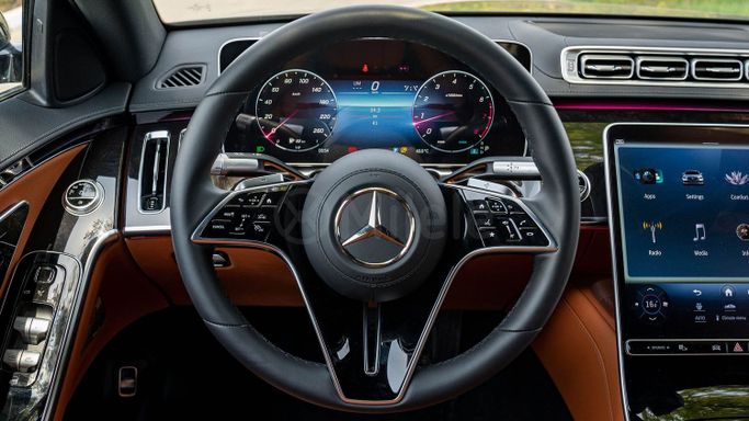 Новый Mercedes-Benz S-Class 450 4MATIC VII (W223), 3.0 л, 2023 в Дубае от Milele Черный цвет. Other | AUTO.AE