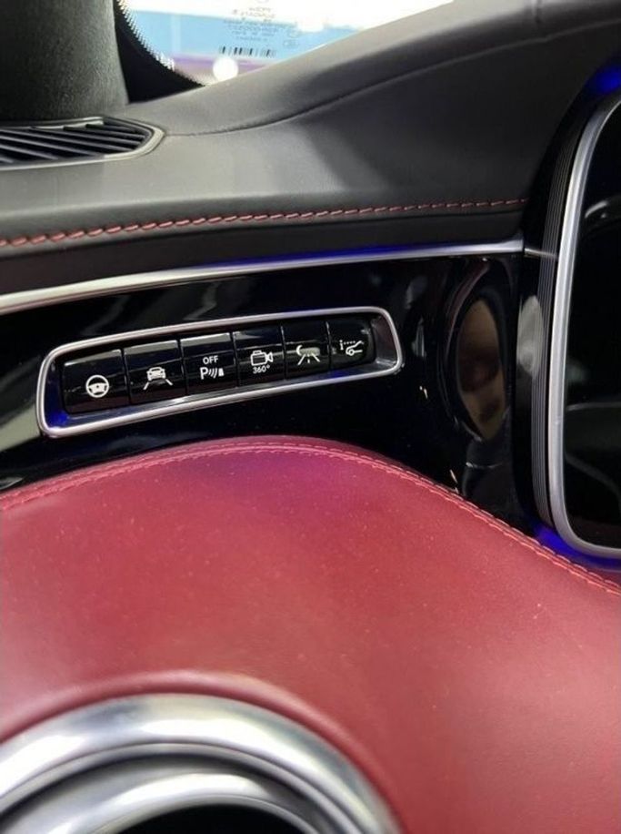 Подержанный Mercedes-Benz S-Class 500 VI (W222, C217), 4.7 л, 2016 в Дубае от Quatro Motors Белый цвет.  | AUTO.AE