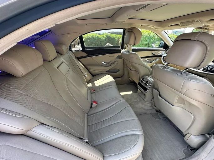 Подержанный Mercedes-Benz S-Class 500 VI (W222, C217), 4.7 л, 2015 в Дубае от Formula Motors Серебристый цвет. Американская | AUTO.AE