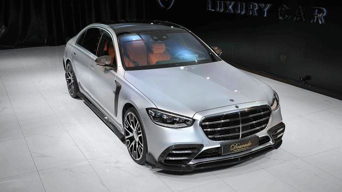 Новый Mercedes-Benz S-Class 500 Long 4MATIC VII (W223), 3.0 л, 2023 в Дубае от Dourado Luxury Car Серебристый цвет. Европейская | AUTO.AE