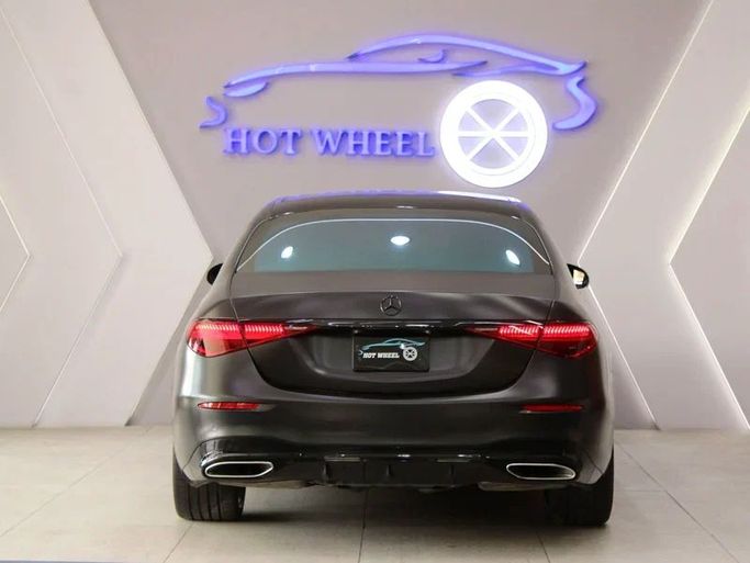 Подержанный Mercedes-Benz S-Class 580 4MATIC VII (W223), 4.0 л, 2024 в Дубае от Hot Wheel Used Motors Черный цвет. Other | AUTO.AE