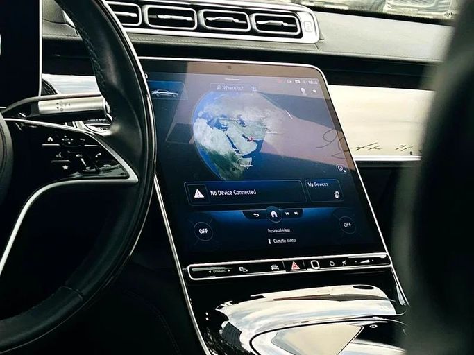 Used Mercedes-Benz S-Class 580 4MATIC VII (W223), 4.0 l, 2022 in Dubai by Mirza Automobile FZE, Black color. Japanese Specs | AUTO.AE