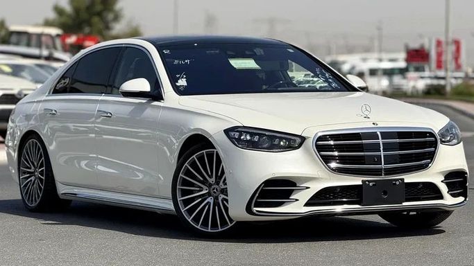 Used Mercedes-Benz S-Class 500 Long 4MATIC VII (W223), 3.0 l, 2021 in Dubai by Mirza Automobile FZE, White color. Japanese Specs | AUTO.AE