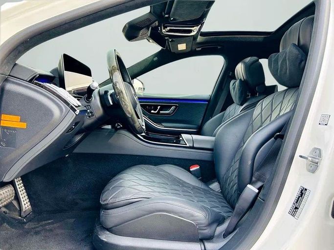 Used Mercedes-Benz S-Class 500 Long 4MATIC VII (W223), 3.0 l, 2021 in Dubai by Mirza Automobile FZE, White color. Japanese Specs | AUTO.AE