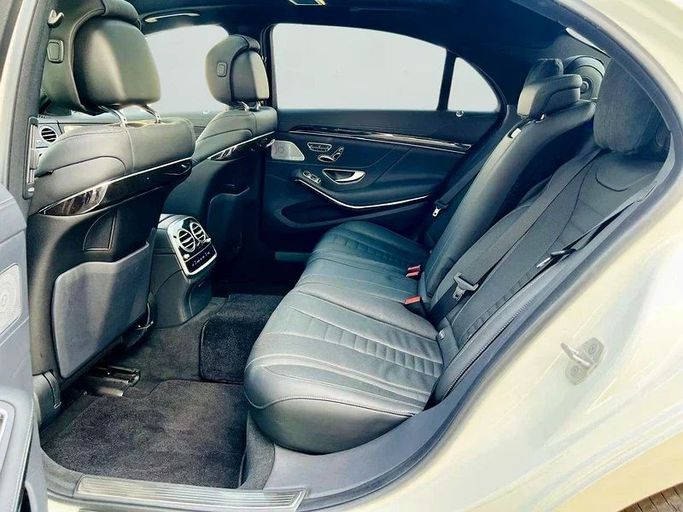 Used Mercedes-Benz S-Class 560 VI (W222, C217) Facelift, 4.0 l, 2018 in Dubai by Mirza Automobile FZE, White color. Japanese Specs | AUTO.AE