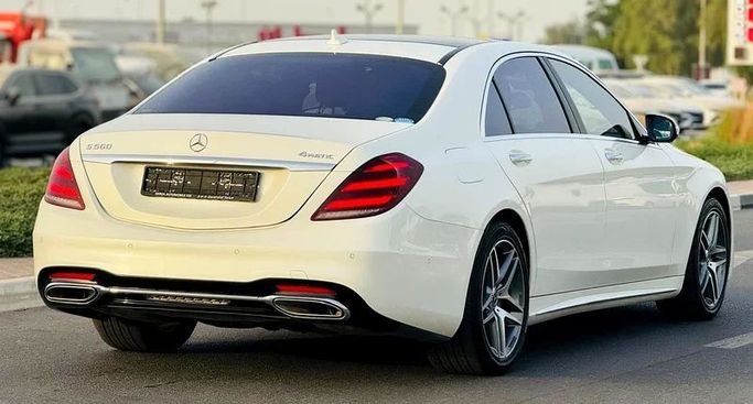 Used Mercedes-Benz S-Class 560 VI (W222, C217) Facelift, 4.0 l, 2018 in Dubai by Mirza Automobile FZE, White color. Japanese Specs | AUTO.AE