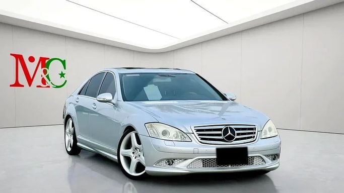 Подержанный Mercedes-Benz S-Class 350 V (W221), 3.5 л, 2006 в Дубае от Mirza Automobile FZE Серебристый цвет. Японская | AUTO.AE