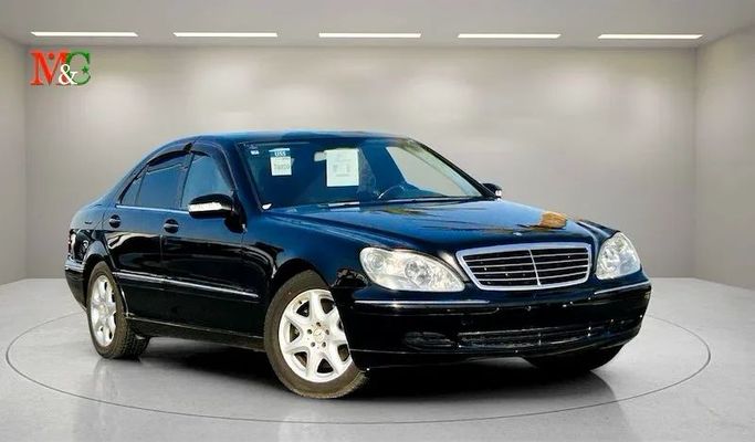 Подержанный Mercedes-Benz S-Class 430 IV (W220) Рестайлинг, 4.3 л, 2003 в Дубае от Mirza Automobile FZE Черный цвет. Японская | AUTO.AE