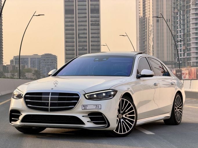 Used Mercedes-Benz S-Class 500 4MATIC VII (W223), 3.0 l, 2022 in Dubai, White color. Other | AUTO.AE