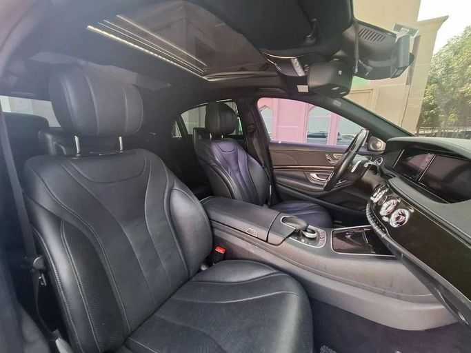 Подержанный Mercedes-Benz S-Class 400 Long VI (W222, C217), 3.0 л, 2015 в Дубае от Barkat Alrahmen Motors Белый цвет. Корейская | AUTO.AE