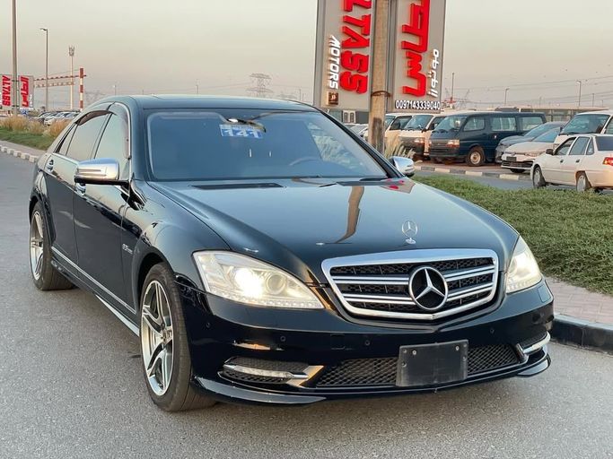Подержанный Mercedes-Benz S-Class 550 Long V (W221), 5.5 л, 2007 в Дубае от Japan Motors Черный цвет. Японская | AUTO.AE