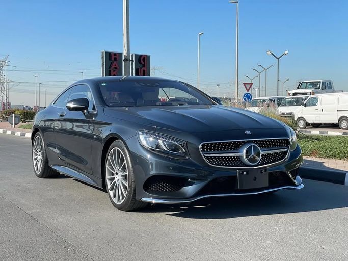 Used Mercedes-Benz S-Class 550 VI (W222, C217), 4.7 l, 2015 in Dubai by Japan Motors, Black color. Japanese Specs | AUTO.AE