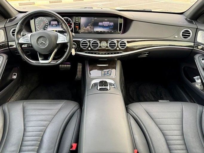 Подержанный Mercedes-Benz S-Class 550 VI (W222, C217), 4.7 л, 2016 в Дубае от Best Car Серый цвет. Японская | AUTO.AE