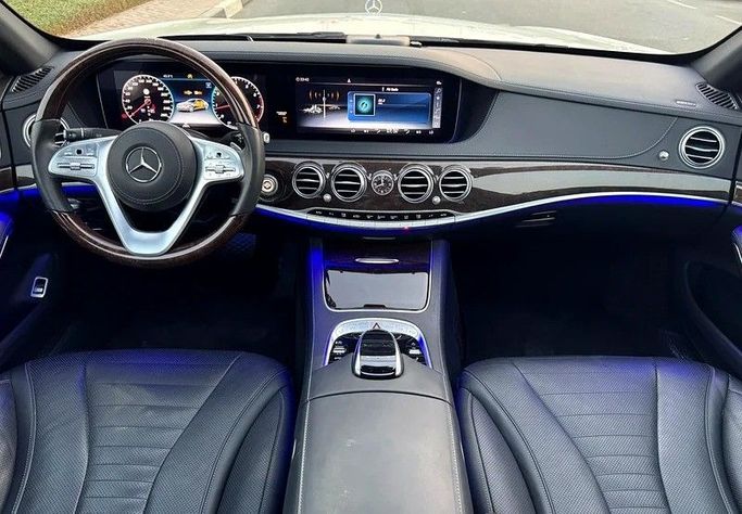 Used Mercedes-Benz S-Class 560 VI (W222, C217) Facelift, 4.0 l, 2020 in Dubai by Best Car, White color. Japanese Specs | AUTO.AE