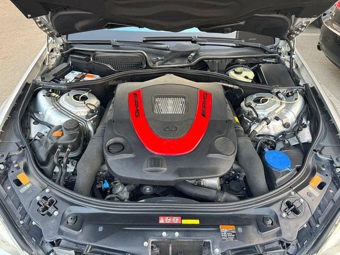 Подержанный Mercedes-Benz S-Class 550 Long V (W221), 5.5 л, 2008 в Дубае от Best Car Серебристый цвет. Японская | AUTO.AE