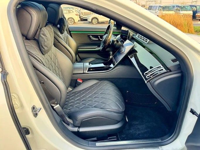 Подержанный Mercedes-Benz S-Class 500 Long 4MATIC VII (W223), 3.0 л, 2022 в Дубае от Best Car Белый цвет. Японская | AUTO.AE