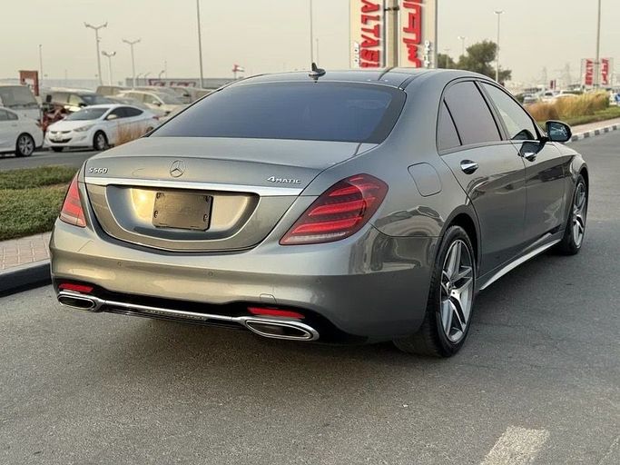 Подержанный Mercedes-Benz S-Class 560 4MATIC VI (W222, C217) Рестайлинг, 4.0 л, 2018 в Дубае от Lucky Star Motors Серый цвет. Японская | AUTO.AE