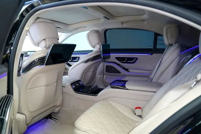 Used Mercedes-Benz S-Class 500 4MATIC VII (W223), 3.0 l, 2021 in Dubai by Exotic Cars, Black color. GCC Specs | AUTO.AE