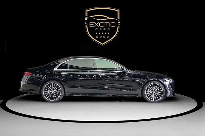 Used Mercedes-Benz S-Class 500 4MATIC VII (W223), 3.0 l, 2021 in Dubai by Exotic Cars, Black color. GCC Specs | AUTO.AE