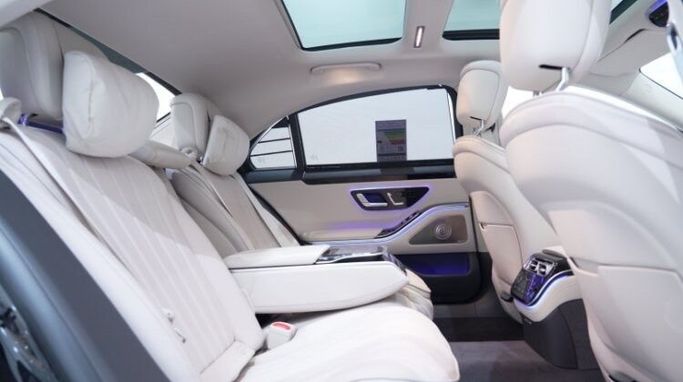 New Mercedes-Benz S-Class 500 4MATIC VII (W223), 3.0 l, 2024 in Dubai by Oscar Motors, Black color.  | AUTO.AE