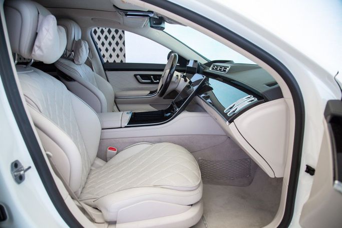 Used Mercedes-Benz S-Class 580 4MATIC VII (W223), 4.0 l, 2022 in Dubai by Exotic Cars, White color. GCC Specs | AUTO.AE