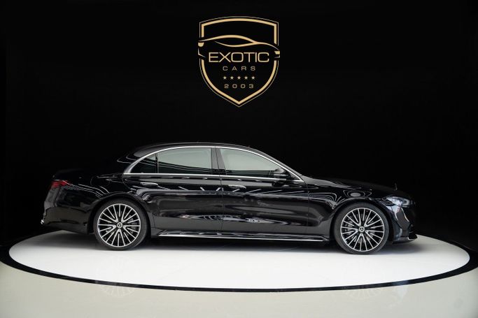Used Mercedes-Benz S-Class 450 4MATIC VII (W223), 3.0 l, 2022 in Dubai by Exotic Cars, Black color. Other | AUTO.AE
