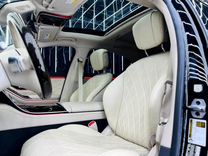 Used Mercedes-Benz S-Class 500 4MATIC VII (W223), 3.0 l, 2022 in Dubai by Zeus Motors, Black color. European Specs | AUTO.AE