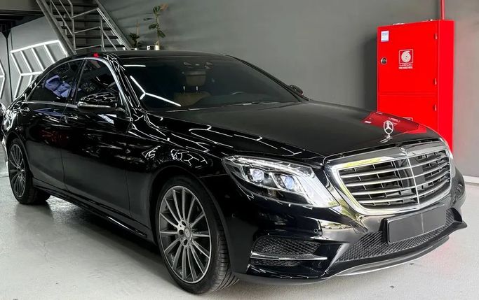 جديدة Mercedes-Benz S-Class 500 السادس (W222، C217), 4.7 l, 2015 في في دبي من BM Motors ، اللون أسود. مواصفات الخليج | AUTO.AE