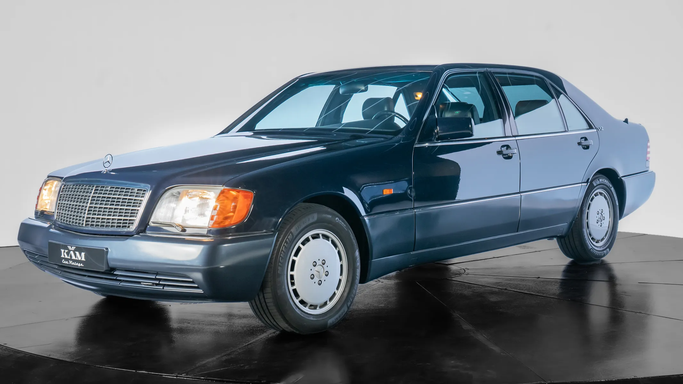 Подержанный Mercedes-Benz S-Class 600 III (W140), 6.0 л, 1992 в Дубае от KAM CAR VINTAGE Синий цвет. Японская | AUTO.AE